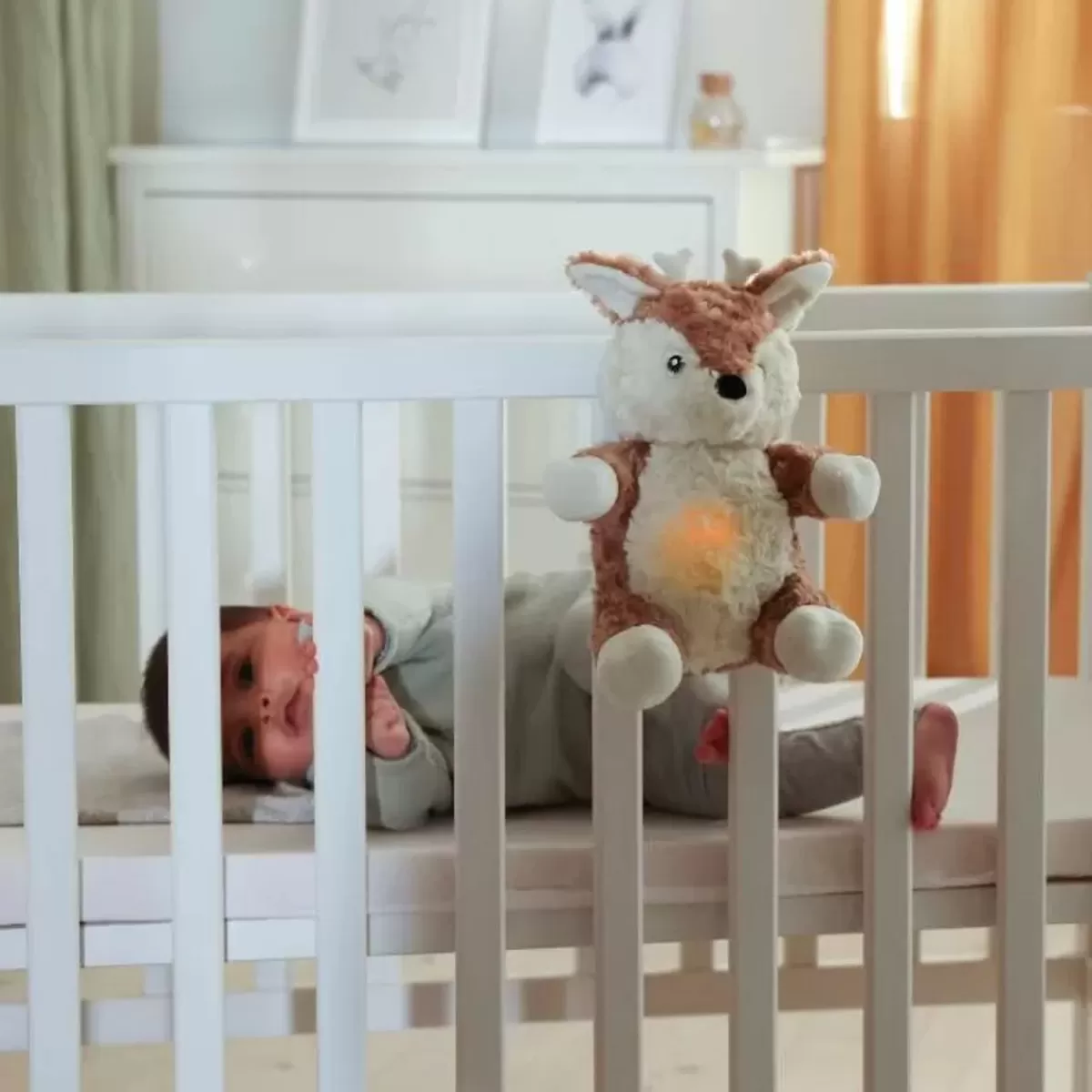 Knuffels-Cloud.B Knuffel Met Licht En Geluid Finley Fawn