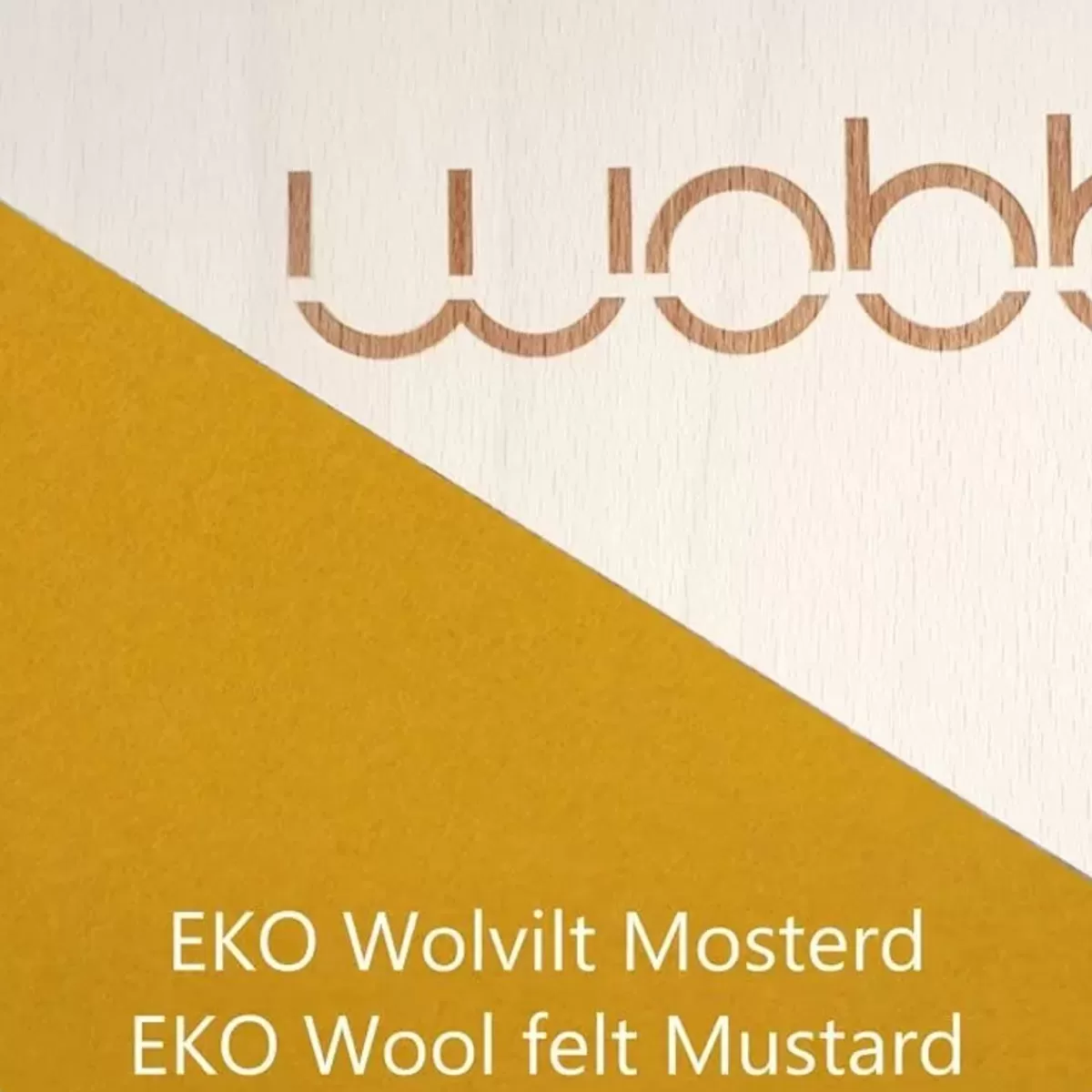 Wobbels-Wobbel Original Blank Gelakt Met Vilt Mosterd